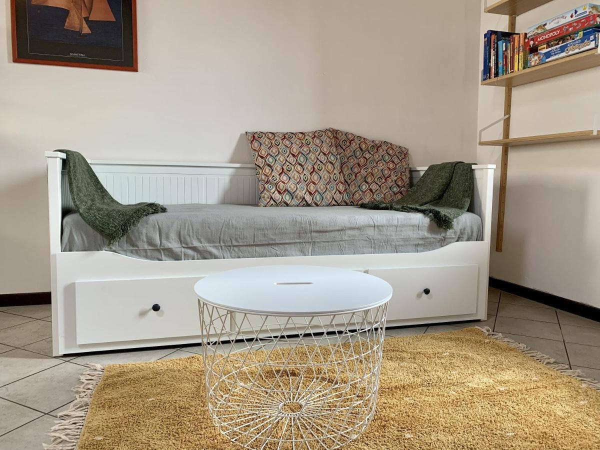 Il Nido Apartment Castelletto sopra Ticino Luaran gambar